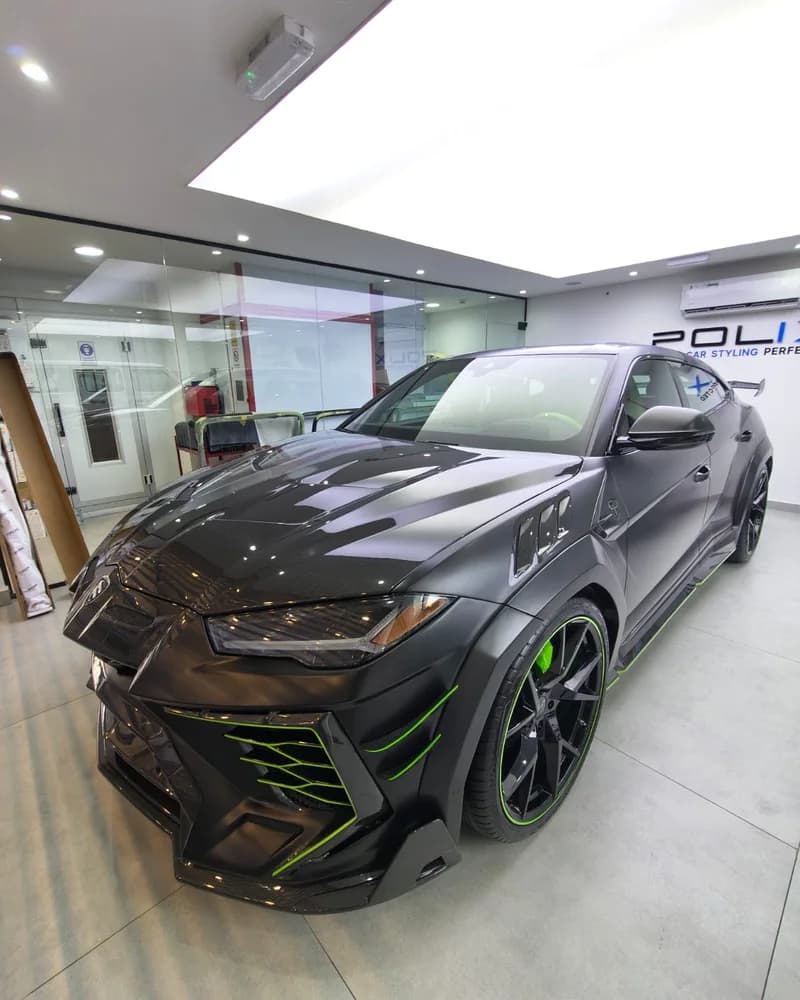Lamborghini Urus inspected by E3LEVEN